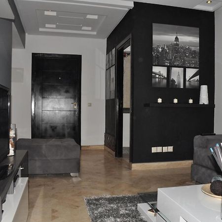 Val Fleuri Apartment With Balcony, Casablanca Eksteriør bilde
